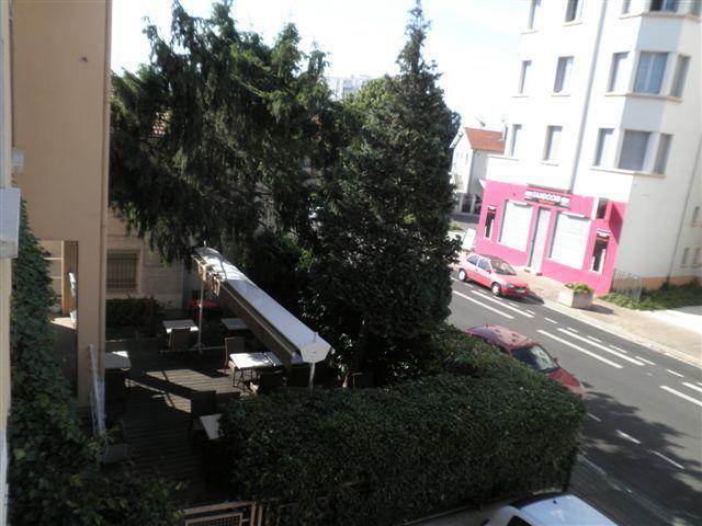 Central Hotel Saint-Priest  Bagian luar foto