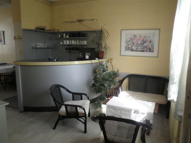 Central Hotel Saint-Priest  Bagian luar foto